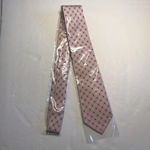 CANTUCCI 100% SILK TIE NWT